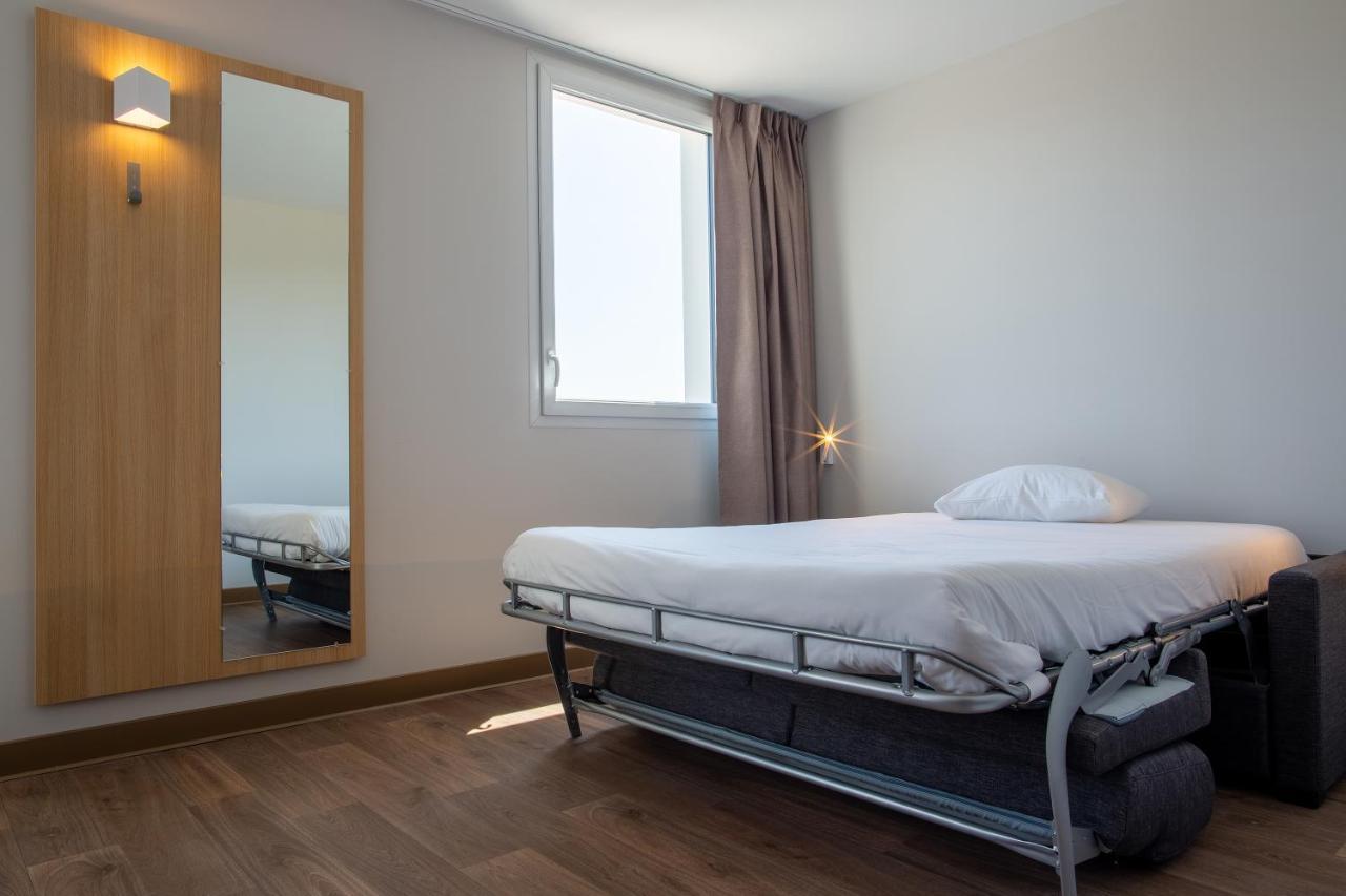 B&B Hotel Les Herbiers Eksteriør bilde
