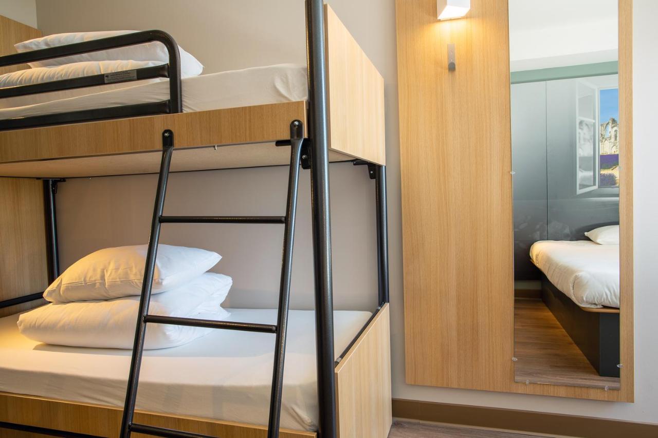 B&B Hotel Les Herbiers Eksteriør bilde