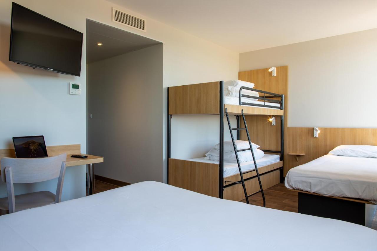B&B Hotel Les Herbiers Eksteriør bilde