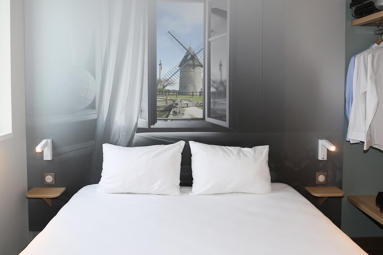 B&B Hotel Les Herbiers Eksteriør bilde